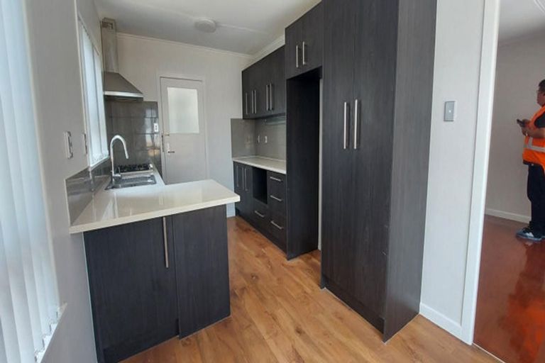 Photo of property in 708 Te Atatu Road, Te Atatu Peninsula, Auckland, 0610