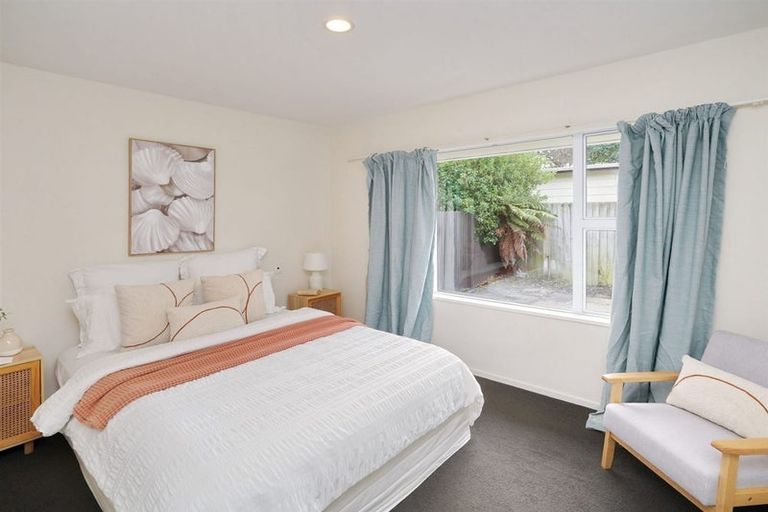 Photo of property in 2/288 Pine Avenue, South New Brighton, Christchurch, 8062