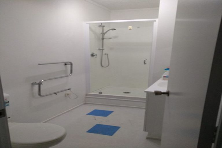 Photo of property in 96 Mountbatten Avenue, Hillcrest, Auckland, 0627