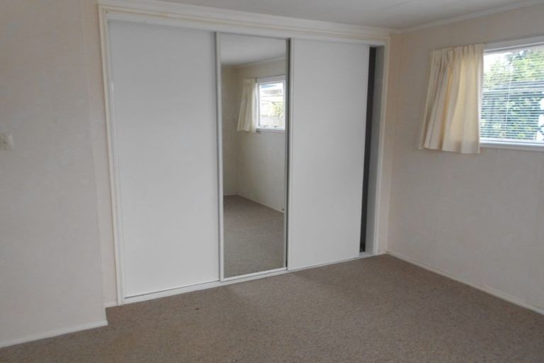 Photo of property in 2/311 Carrington Street, Vogeltown, New Plymouth, 4310