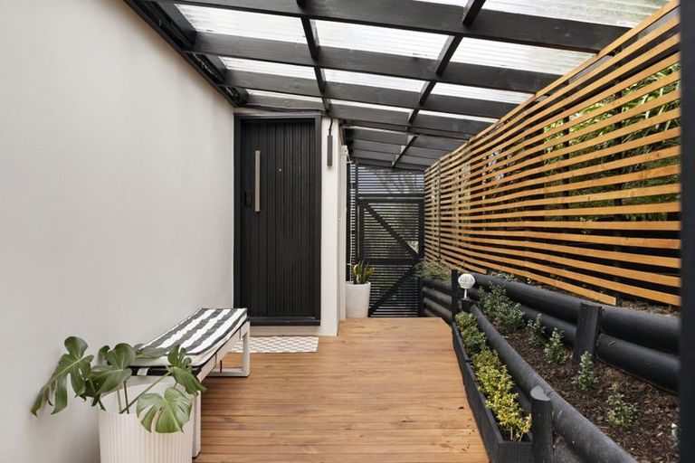 Photo of property in 57 Rhine Street, Island Bay, Wellington, 6023