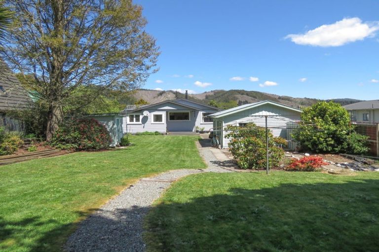 Photo of property in 4 Munson Street, Reefton, 7830