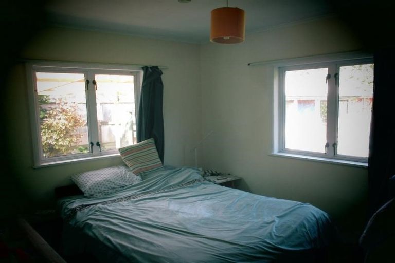 Photo of property in 3 Clarkes Crescent, Paekakariki, 5034