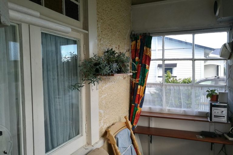 Photo of property in 20 Lyndhurst Street, Takaro, Palmerston North, 4412