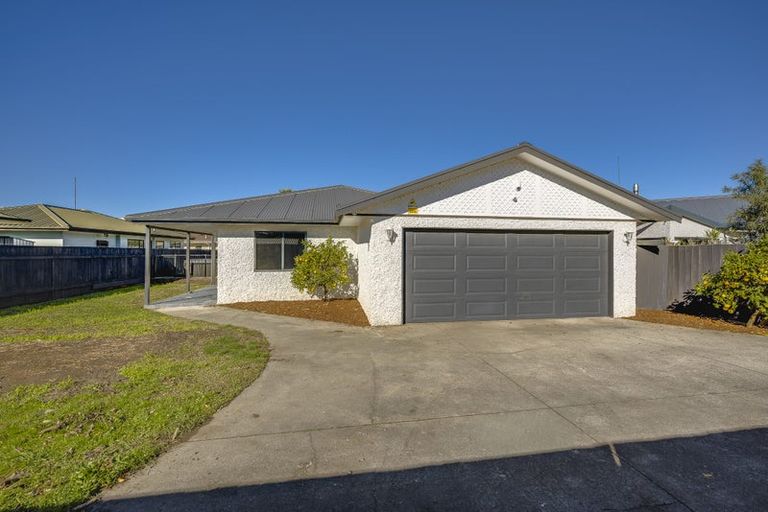 Photo of property in 71 Avenue Road, Greenmeadows, Napier, 4112