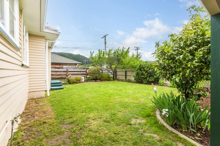 Photo of property in 1/6 Mccurdy Street, Elderslea, Upper Hutt, 5018