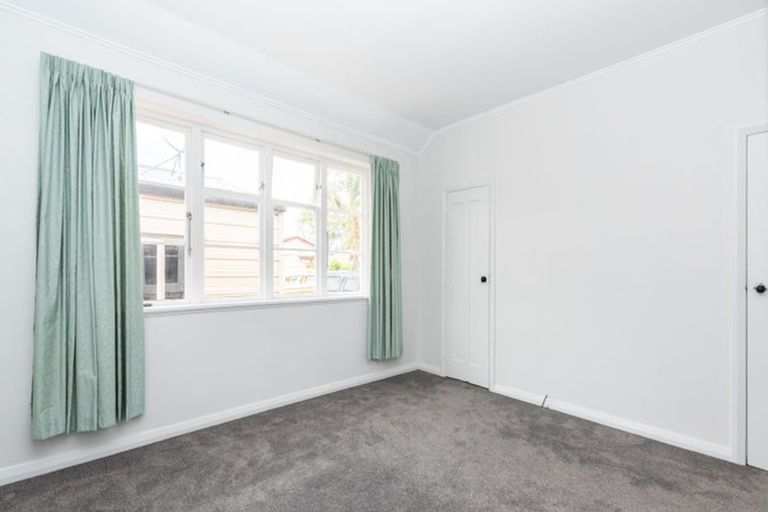Photo of property in 171c Wallace Road, Mangere Bridge, Auckland, 2022