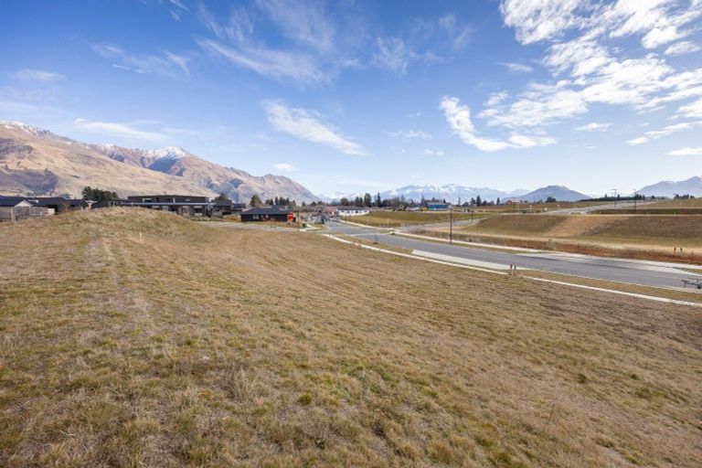 Photo of property in 64 Avalon Station Drive, Wanaka, 9305