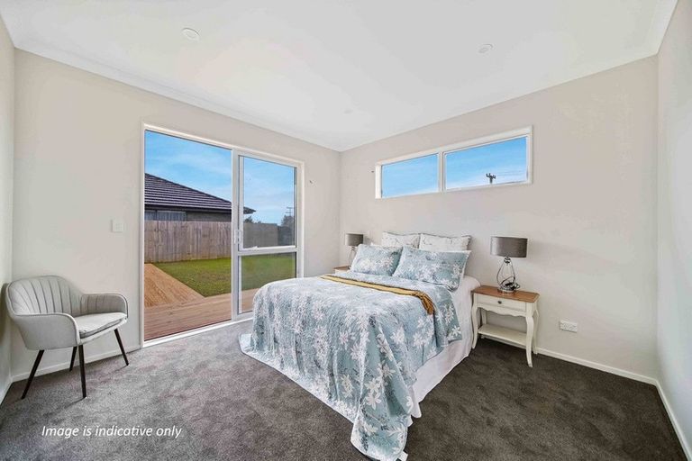 Photo of property in 16 Huahua Crescent, Papakura, 2110