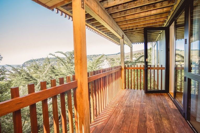 Photo of property in 7 Aranoni Track, Clifton, Christchurch, 8081