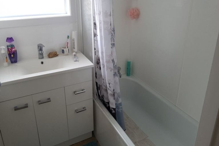 Photo of property in 2/19 Milan Road, Papatoetoe, Auckland, 2025