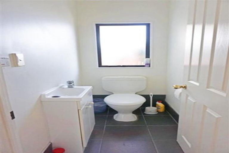 Photo of property in 43 Rathmar Drive, Manurewa, Auckland, 2105