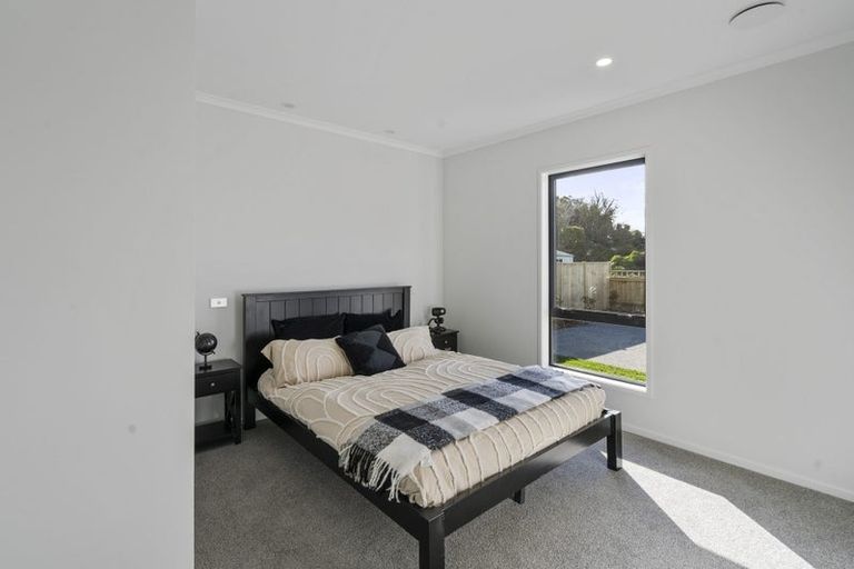 Photo of property in 3 Horoeka Street, Inglewood, 4330