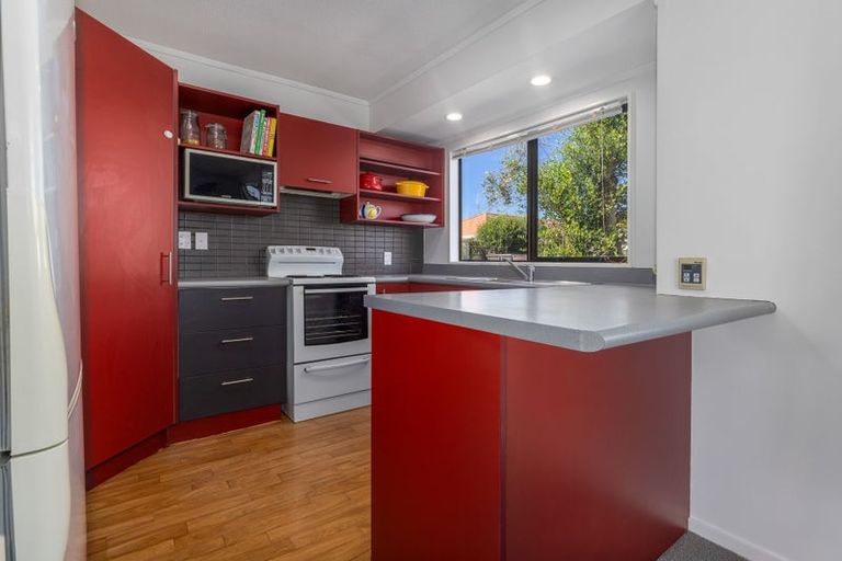 Photo of property in 86 Michael Road, Paraparaumu Beach, Paraparaumu, 5032