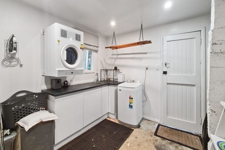 Photo of property in 66 Tarawera Road, Johnsonville, Wellington, 6037