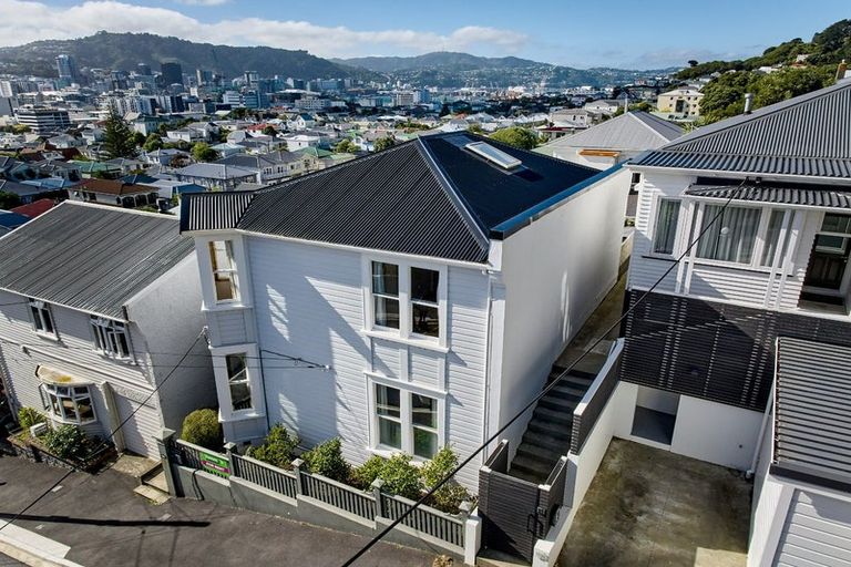Photo of property in 91 Ellice Street, Mount Victoria, Wellington, 6011