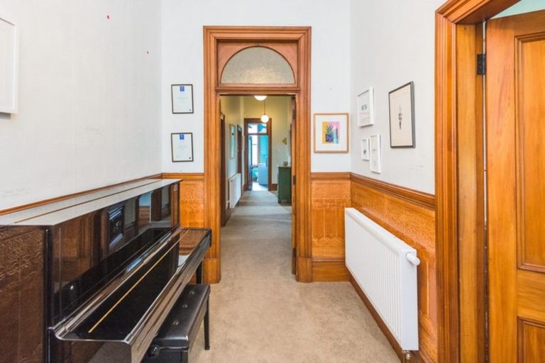 Photo of property in 47 Great North Road, Saint Johns Hill, Whanganui, 4501