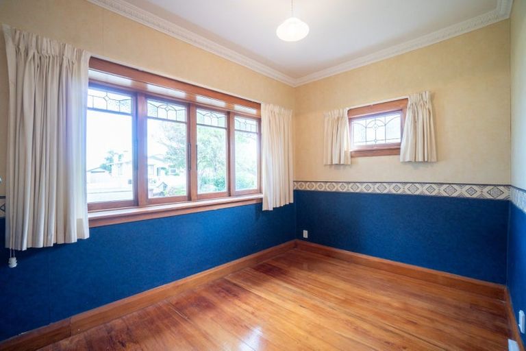 Photo of property in 10 Matamau Street, Palmerston North, 4414
