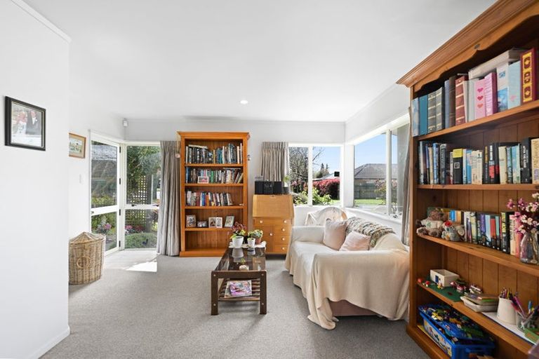 Photo of property in 26 Halcione Close, Flagstaff, Hamilton, 3210