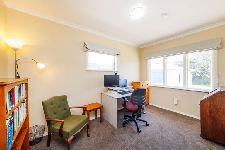 Photo of property in 32 Kingston Street, Awapuni, Palmerston North, 4412