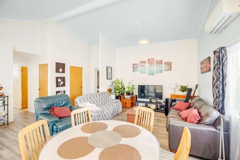 Photo of property in 8 Rerewai Place, Tikipunga, Whangarei, 0112