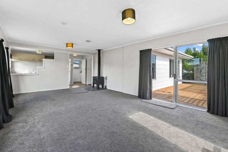 Photo of property in 7 Milton Grove, Owhata, Rotorua, 3010