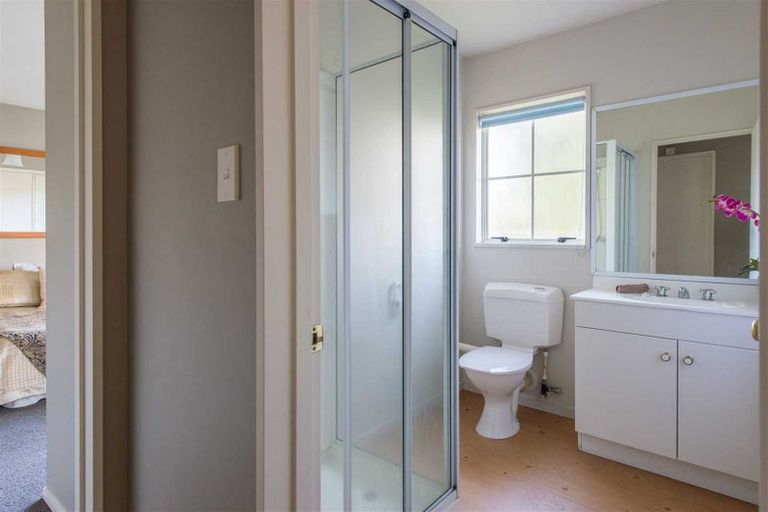 Photo of property in 86b Peer Street, Upper Riccarton, Christchurch, 8041