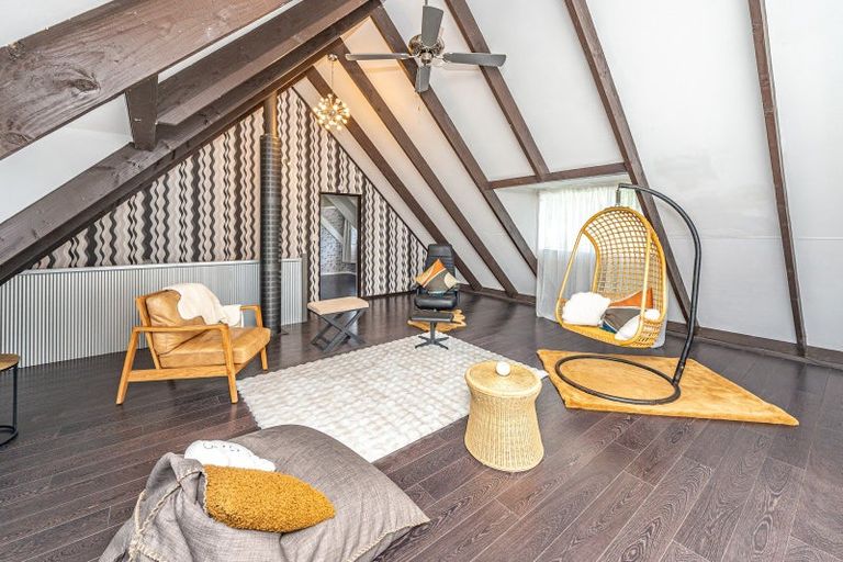 Photo of property in 10 D'arcy Road, Bastia Hill, Whanganui, 4500