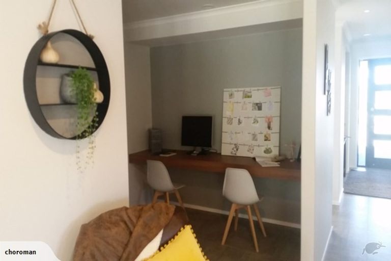 Photo of property in 16 Stace Hopper Drive, One Tree Point, 0118