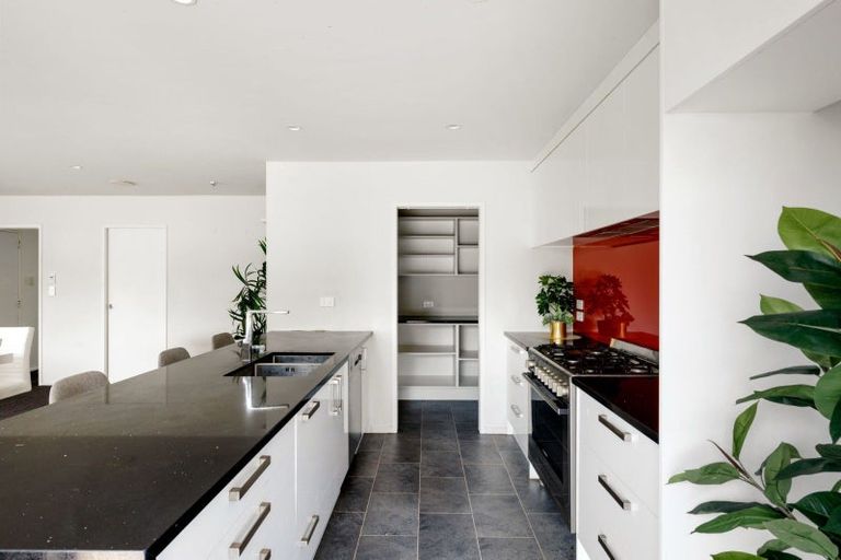 Photo of property in 8 Carew Street, Nawton, Hamilton, 3200