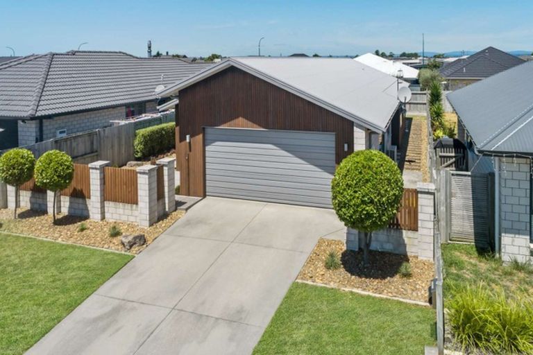 Photo of property in 5 Hebe Crescent, Papamoa Beach, Papamoa, 3118