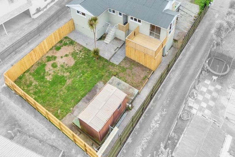 Photo of property in 1/17 Boundary Road, Opaheke, Papakura, 2113