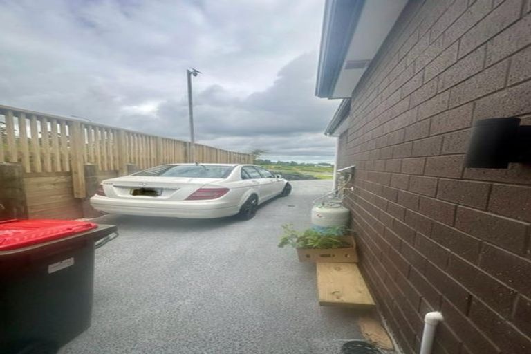 Photo of property in 9 Annmarie Avenue, Totara Park, Auckland, 2019