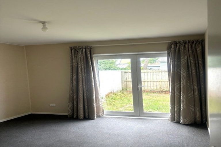 Photo of property in 1/49 Picton Avenue, Riccarton, Christchurch, 8011