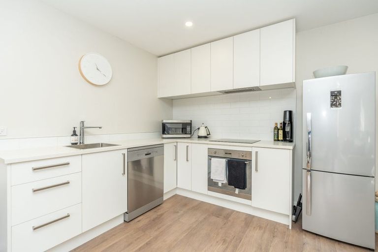 Photo of property in 20 Village Quarter Lane, Frankton, Hamilton, 3204