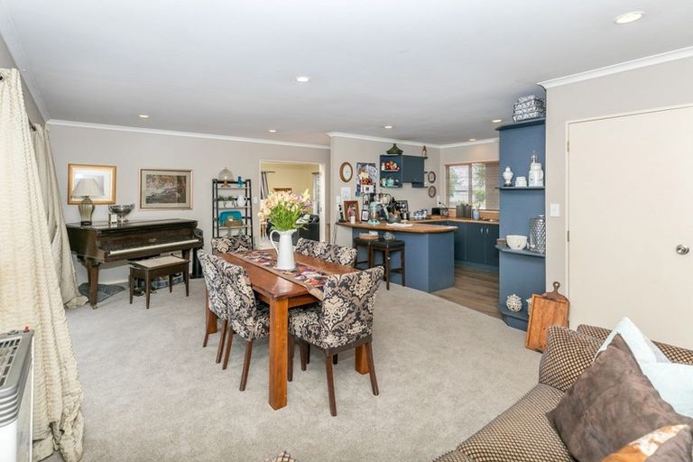 Photo of property in 13 Aldona Place, Fairview Downs, Hamilton, 3214