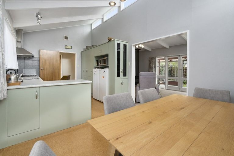 Photo of property in 15 Wyndham Street, Awapuni, Palmerston North, 4412