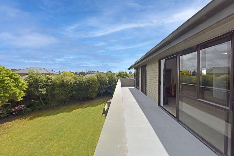 Photo of property in 50c Karnak Crescent, Russley, Christchurch, 8042