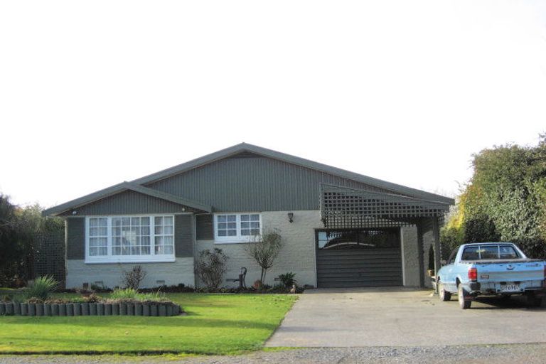 Photo of property in 25 Hillary Street, Winton, 9720