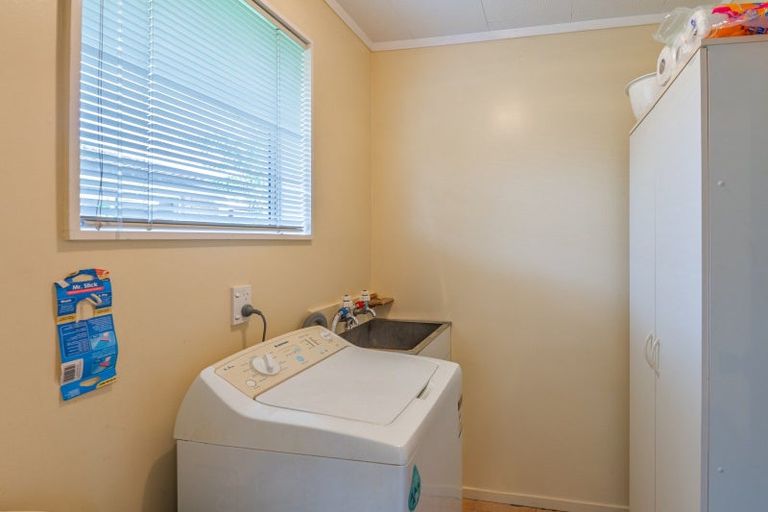 Photo of property in 31 Raukawa Street, Otaki, 5512