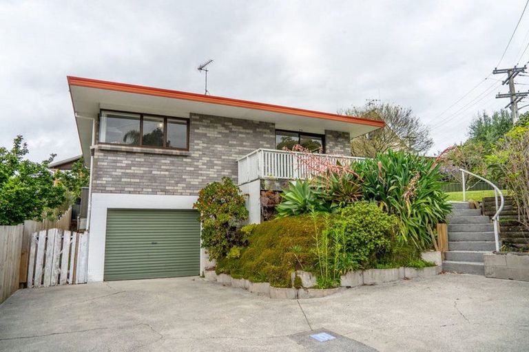 Photo of property in 27c Omokoroa Road, Omokoroa, 3114
