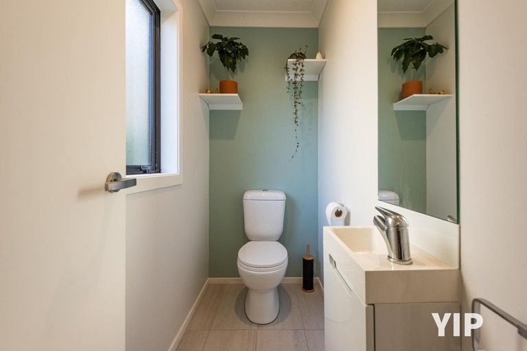 Photo of property in 41 Brindle Way, Newlands, Wellington, 6037