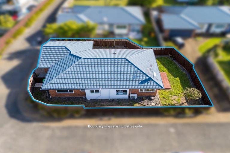 Photo of property in 21/103 Swanson Road, Henderson, Auckland, 0610