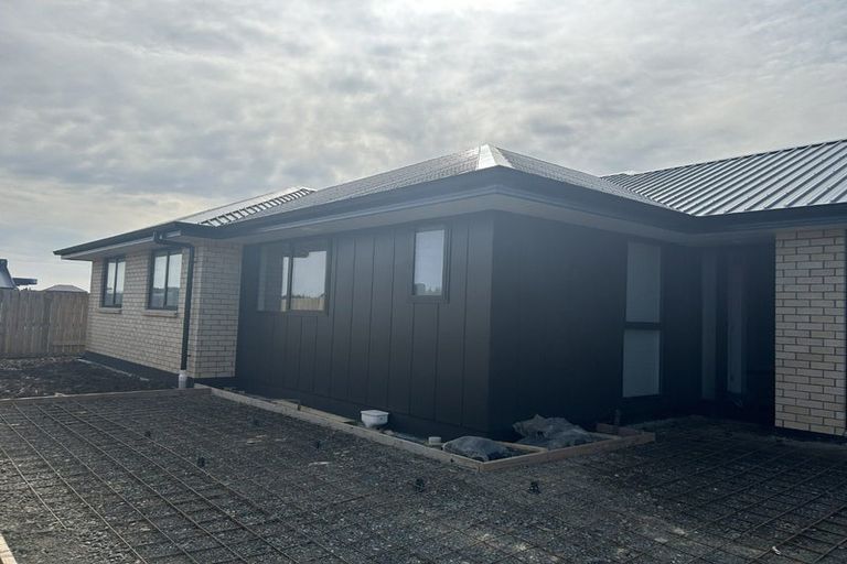 Photo of property in 30 Scully Place, Strathern, 9812