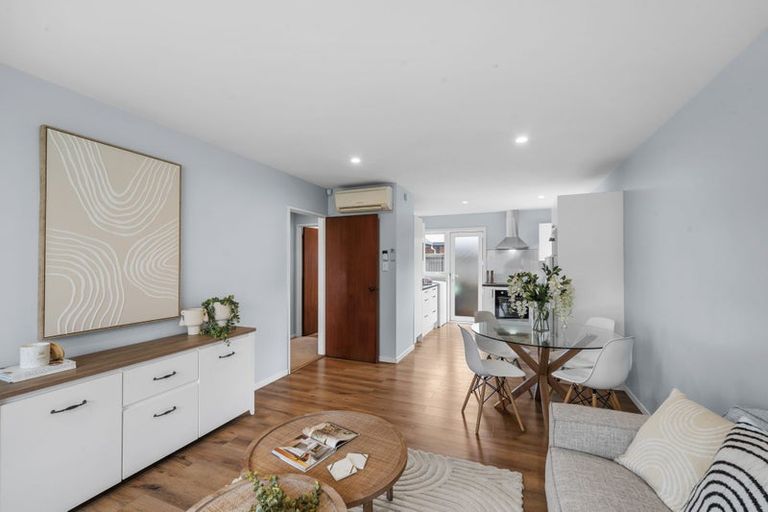 Photo of property in 3/8 Peer Street, Upper Riccarton, Christchurch, 8041