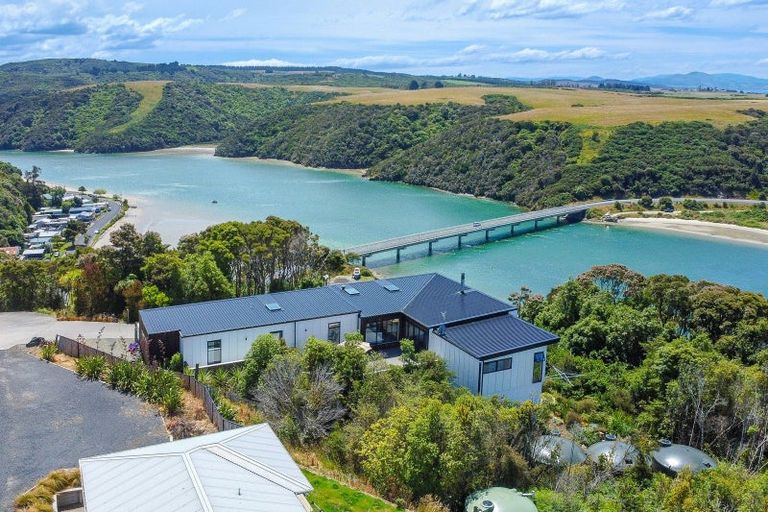 Photo of property in 23 Totara Close, Taieri Mouth, 9091