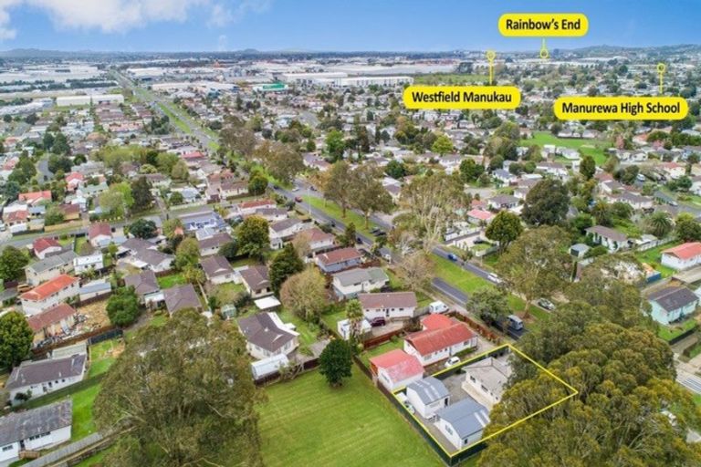 Photo of property in 367 Roscommon Road, Clendon Park, Auckland, 2103