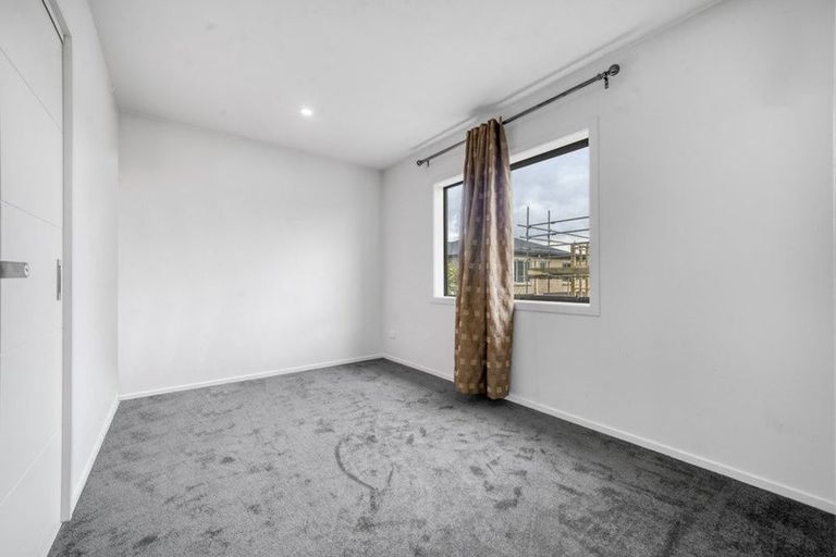 Photo of property in 28a Fernaig Street, Papakura, 2110