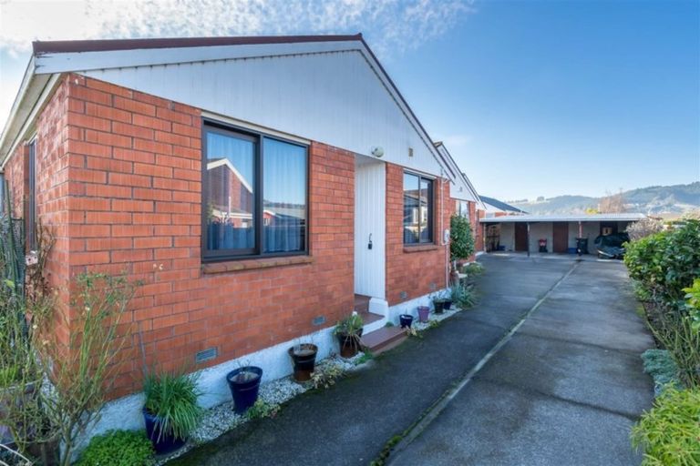 Photo of property in 5a Kent Place, Mosgiel, 9024