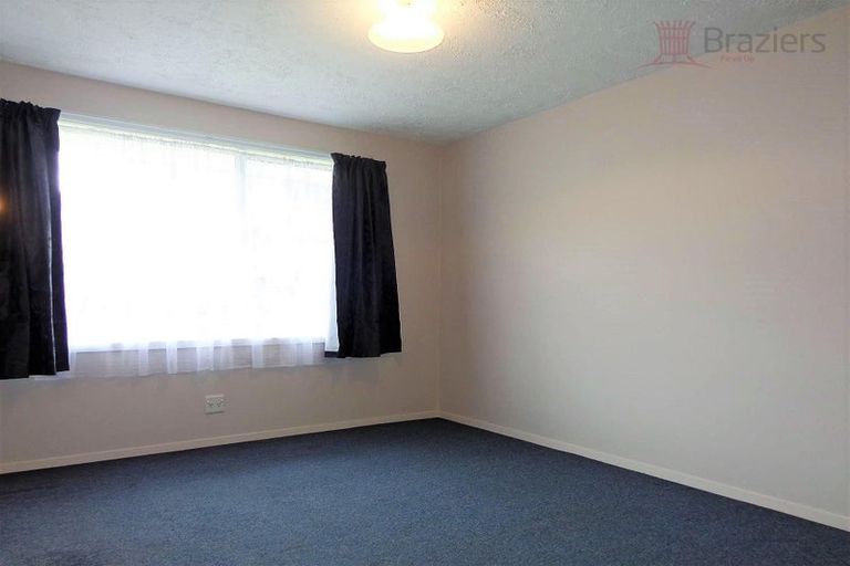 Photo of property in 3 Lyndon Street, Riccarton, Christchurch, 8011